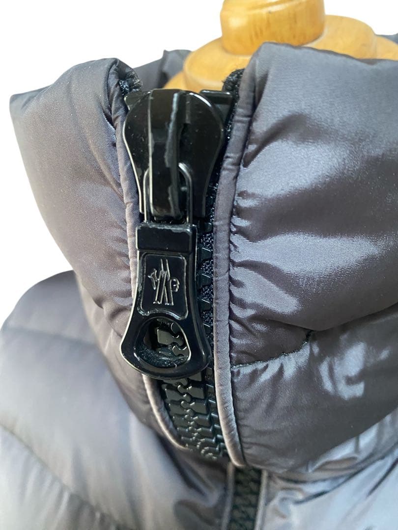 ミルク＊MONCLERモンクレール ＊ARGELES