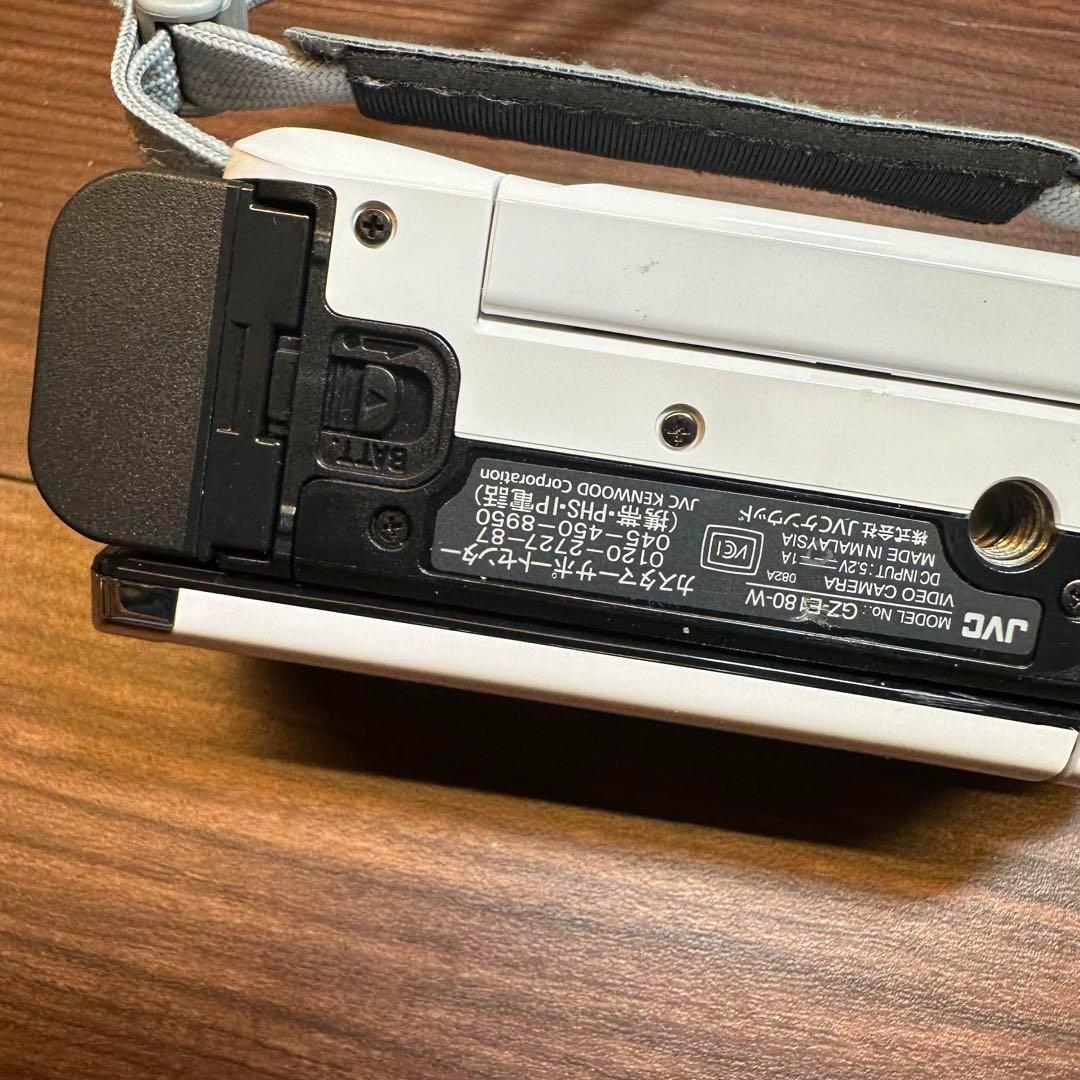 動作確認済み Victor JVC GZ-E180 ビデオカメラ 0117