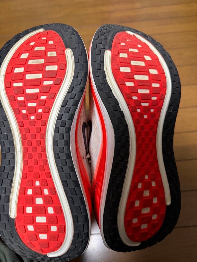 NIKE(ナイキ)ボメロプラス 26.0cm