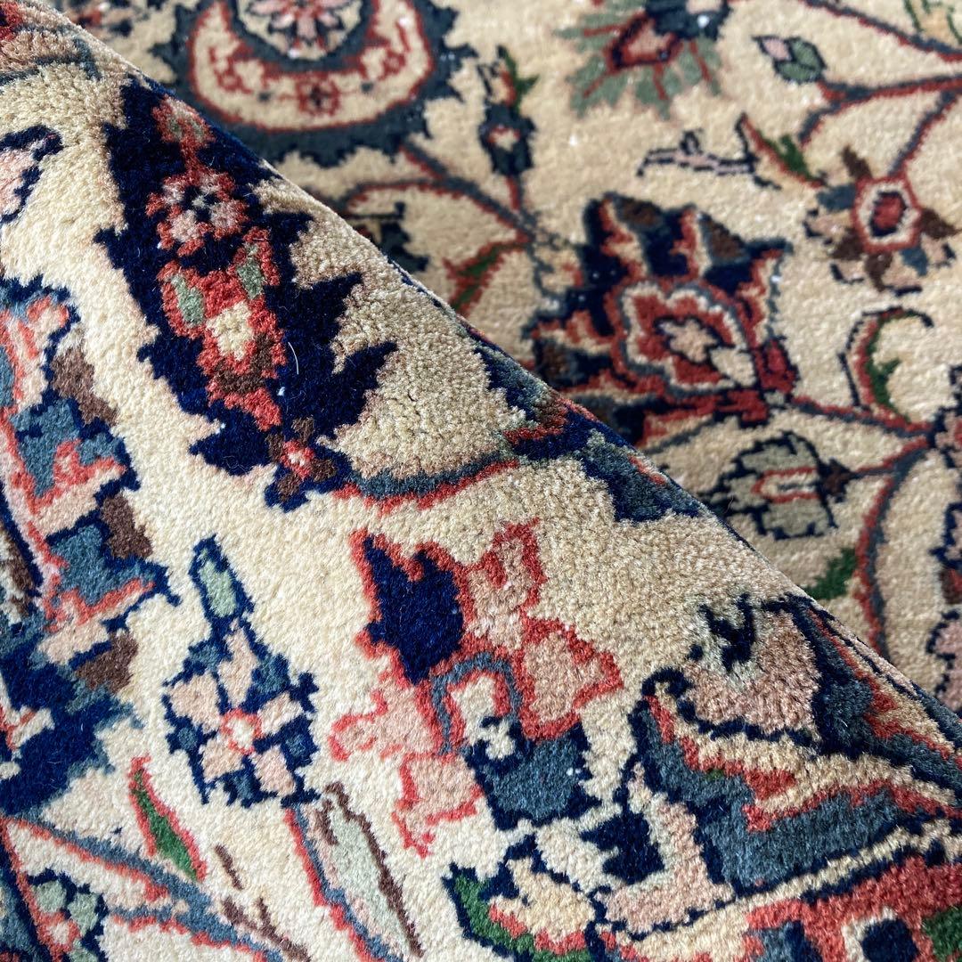 ヴィンテージラグ　トライバルラグ　インド　アグラ