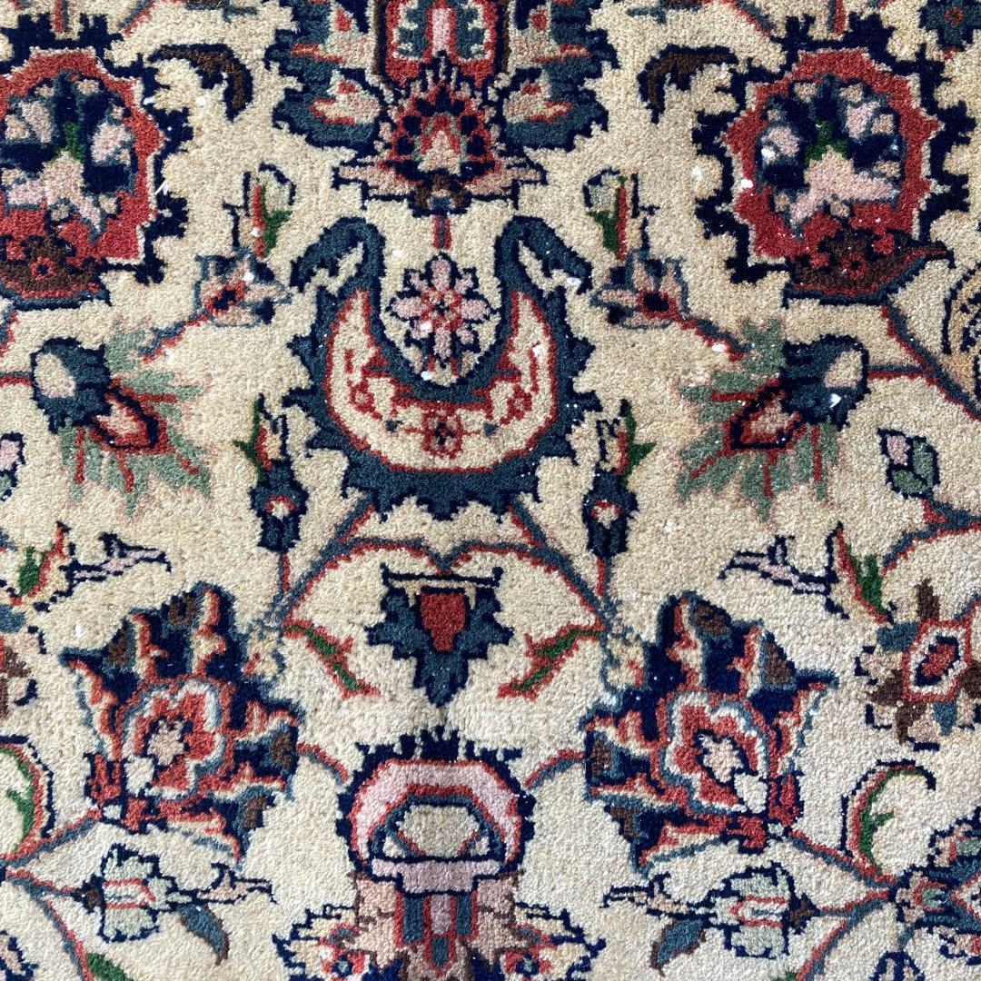 ヴィンテージラグ　トライバルラグ　インド　アグラ