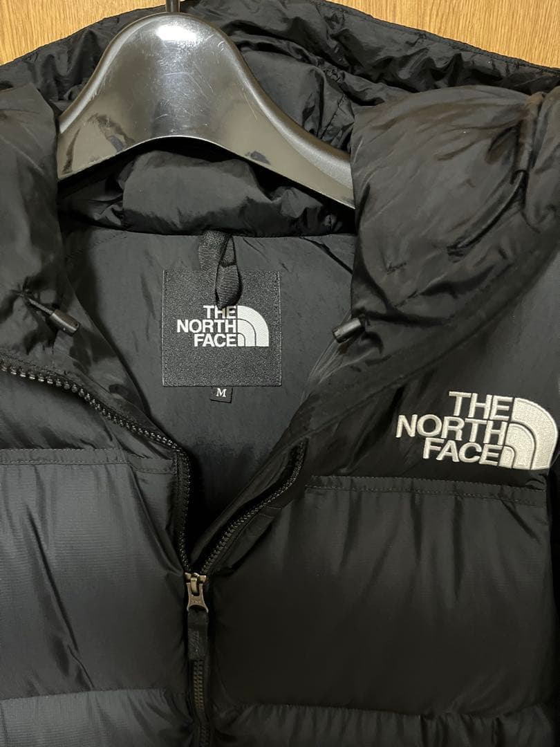 THE NORTH FACE ブラック ヌプシフーディー　ND92331 M