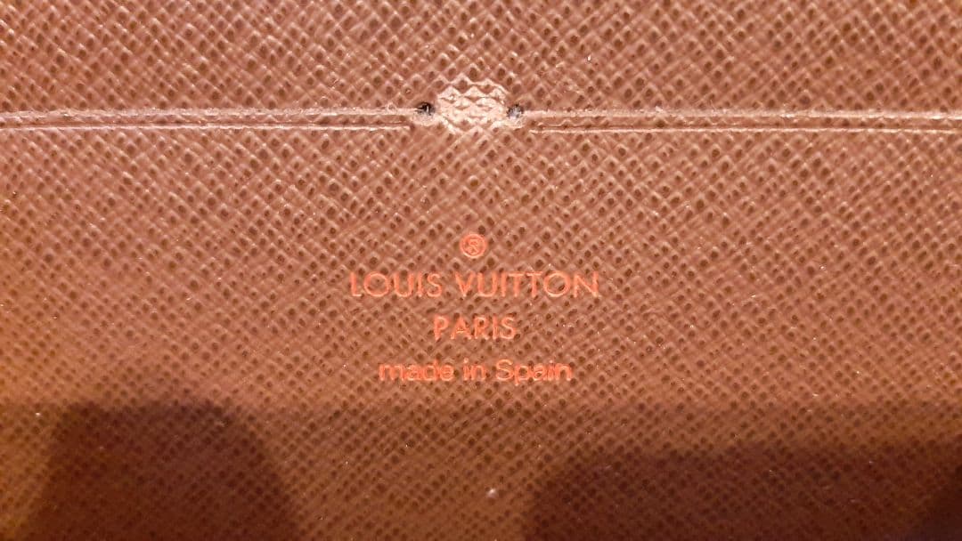 ルイヴィトン ダミエ ジッピー ウォレット N60015 長財布