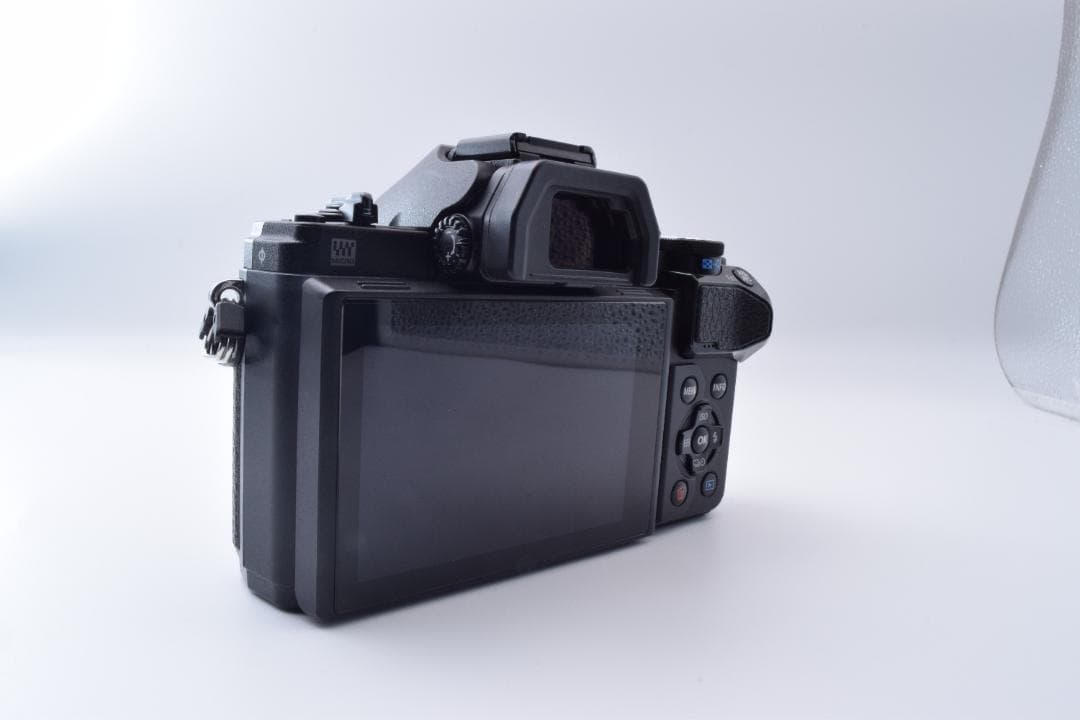 #36a 2783ショット オリンパス OM-D E-M10 MarkⅢ ボディ