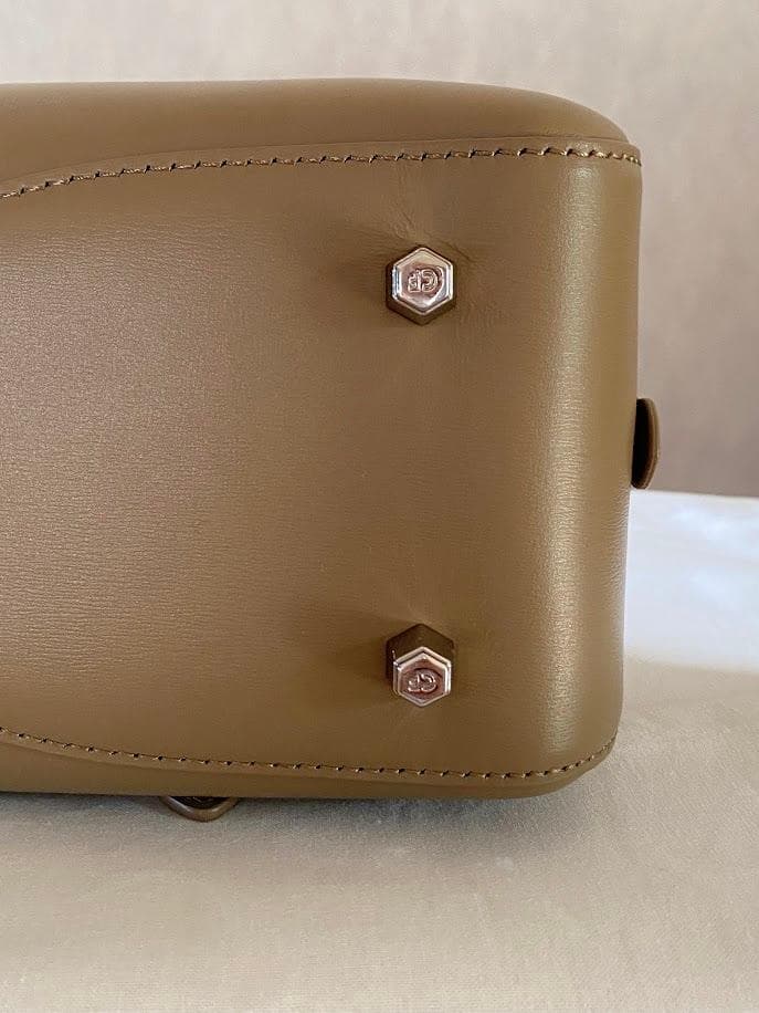 CAFUNE　カフネ Small Asra Boston Bag - Clay