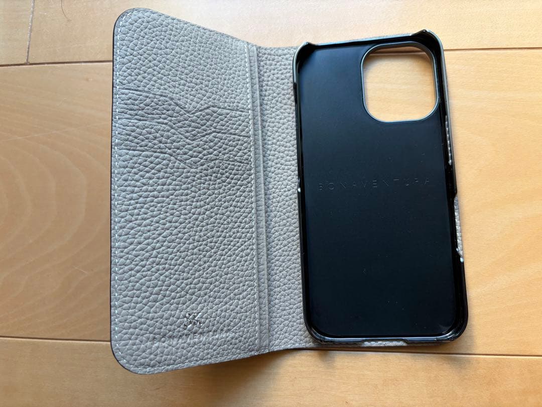 未使用✨ボナベンチュラ iPhone16 手帳型ケース