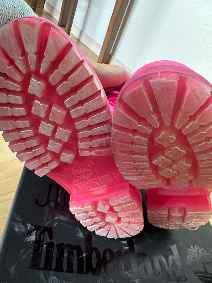 ジミーチュウ　ピンク　ハイカット　ブーツ