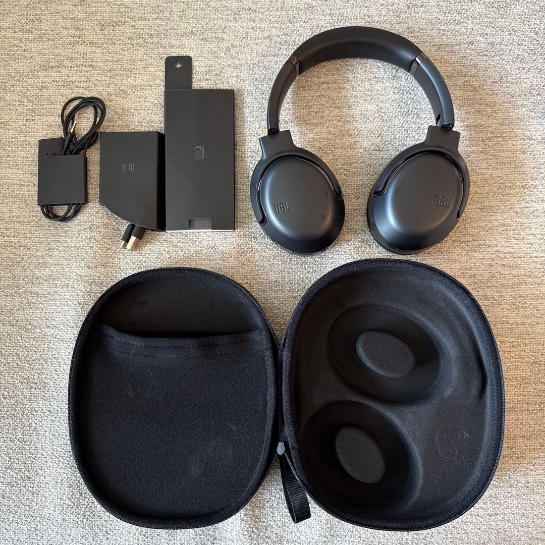 JBL TOUR ONE M2 / ワイヤレスヘッドホン ブラック