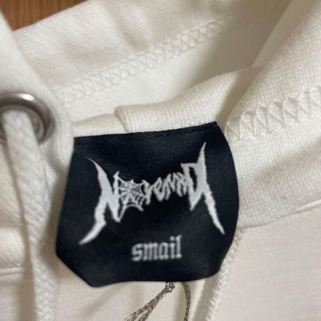 あ*お様 新品未使用Noremidボーン ホワイトパーカー