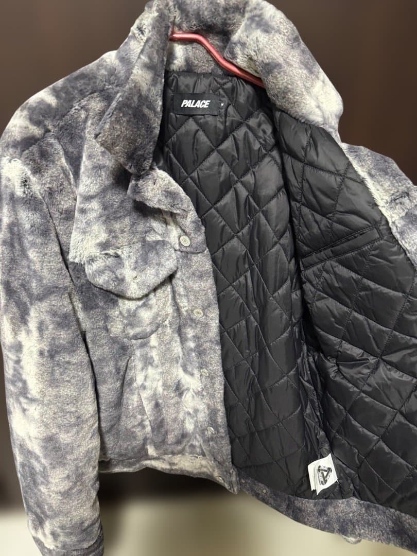 ジャケット・アウター PALACE Furry Trucker Jacket \"Grey\"