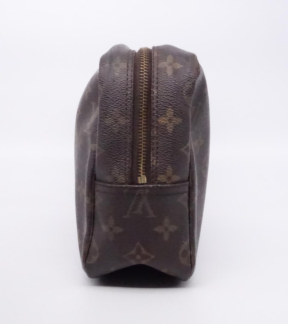 LOUISVUITTON ルイヴィトン トゥルーストワレ23 M47524