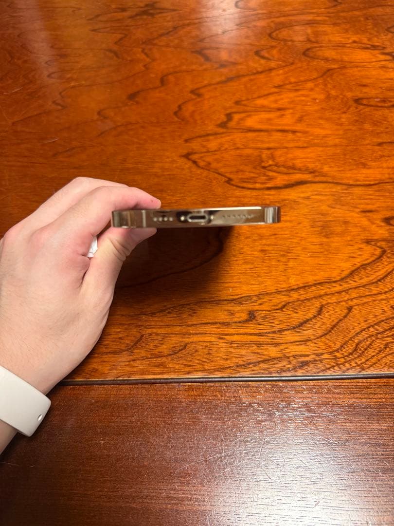 Apple iPhone 13 Pro Max ゴールド 本体　512G