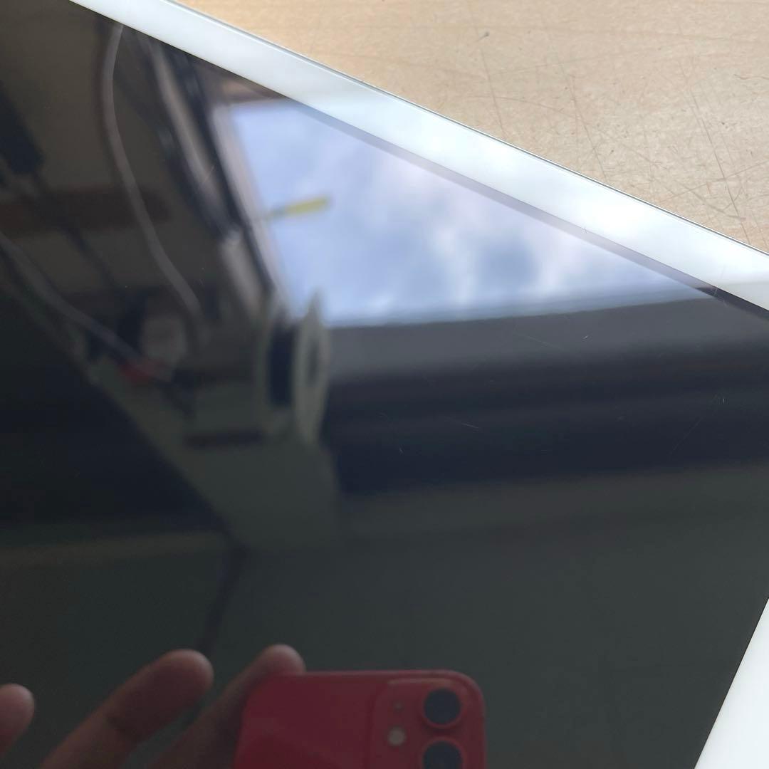 iPad 第6世代　A1893　Wi-Fiモデル　シルバー　32GB 美品　#9