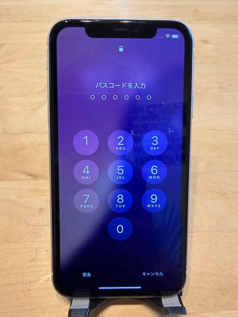 12/15までiPhone11 64GB SIMフリー　カバー&充電コード付き