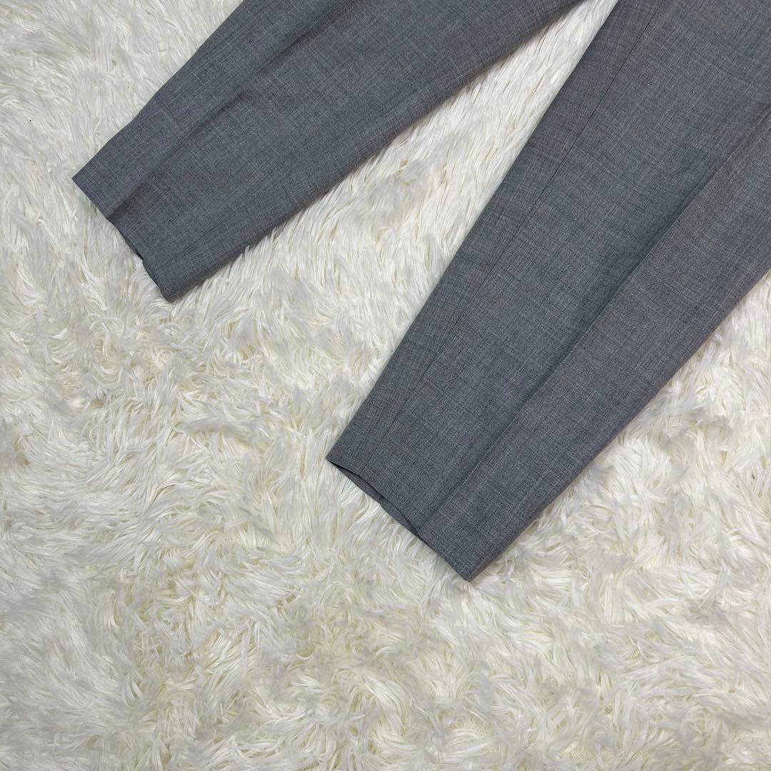 ナチュラルビューティーベーシック　ノーカラー　スーツ　セットアップ　洗えるスーツ