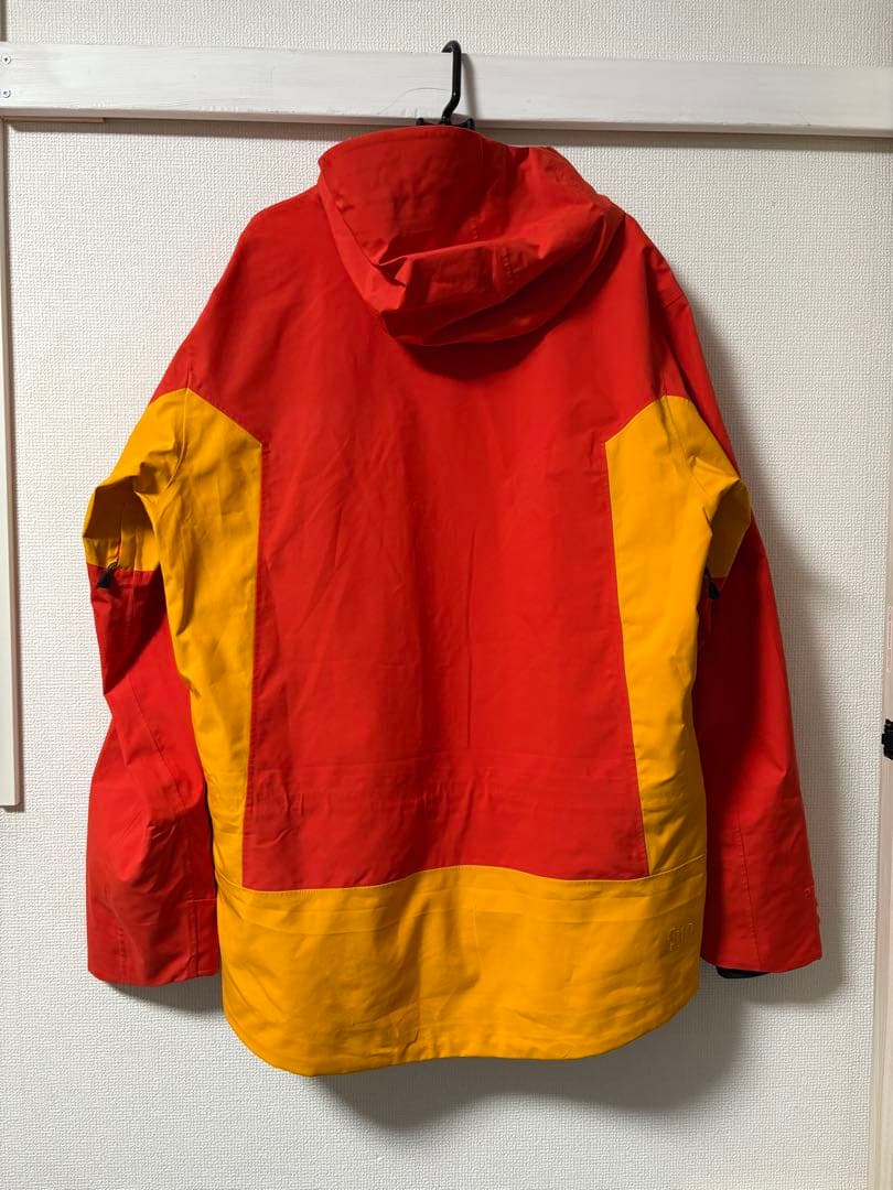 PICTURE スノーボードジャケット 赤/黄