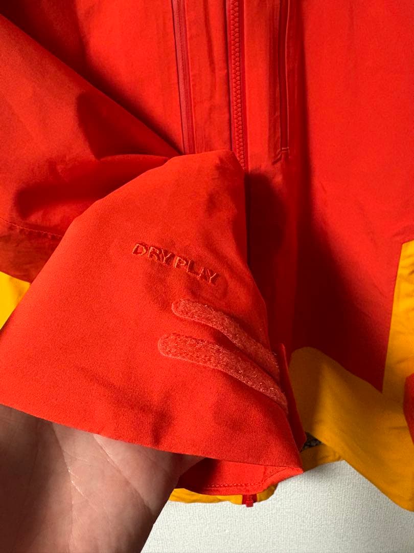 PICTURE スノーボードジャケット 赤/黄