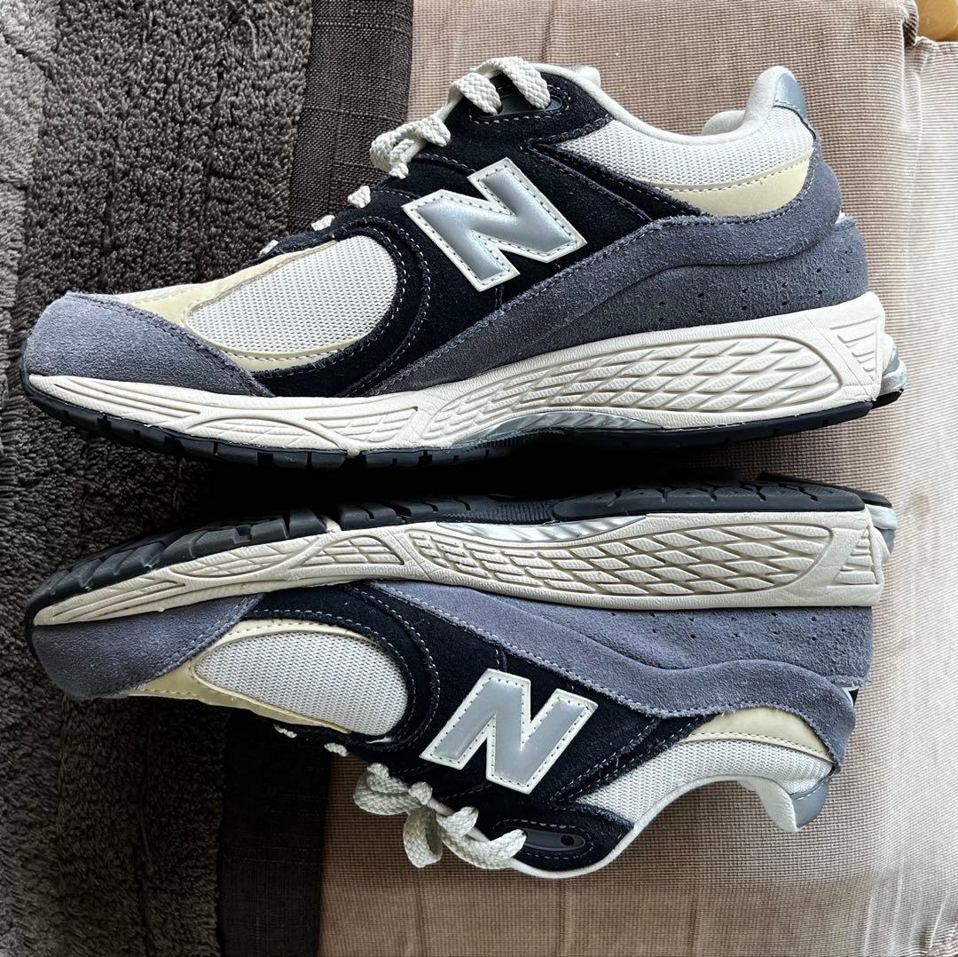 靴 NEW BALANCE M2002RSH