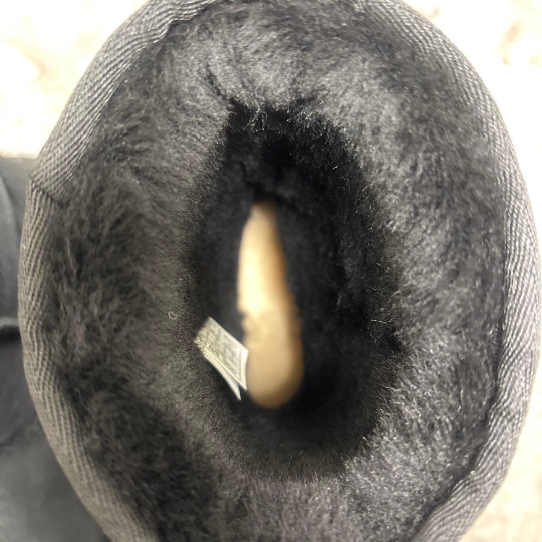未使用品　UGG 5835 ムートン　ブーツ 22cm