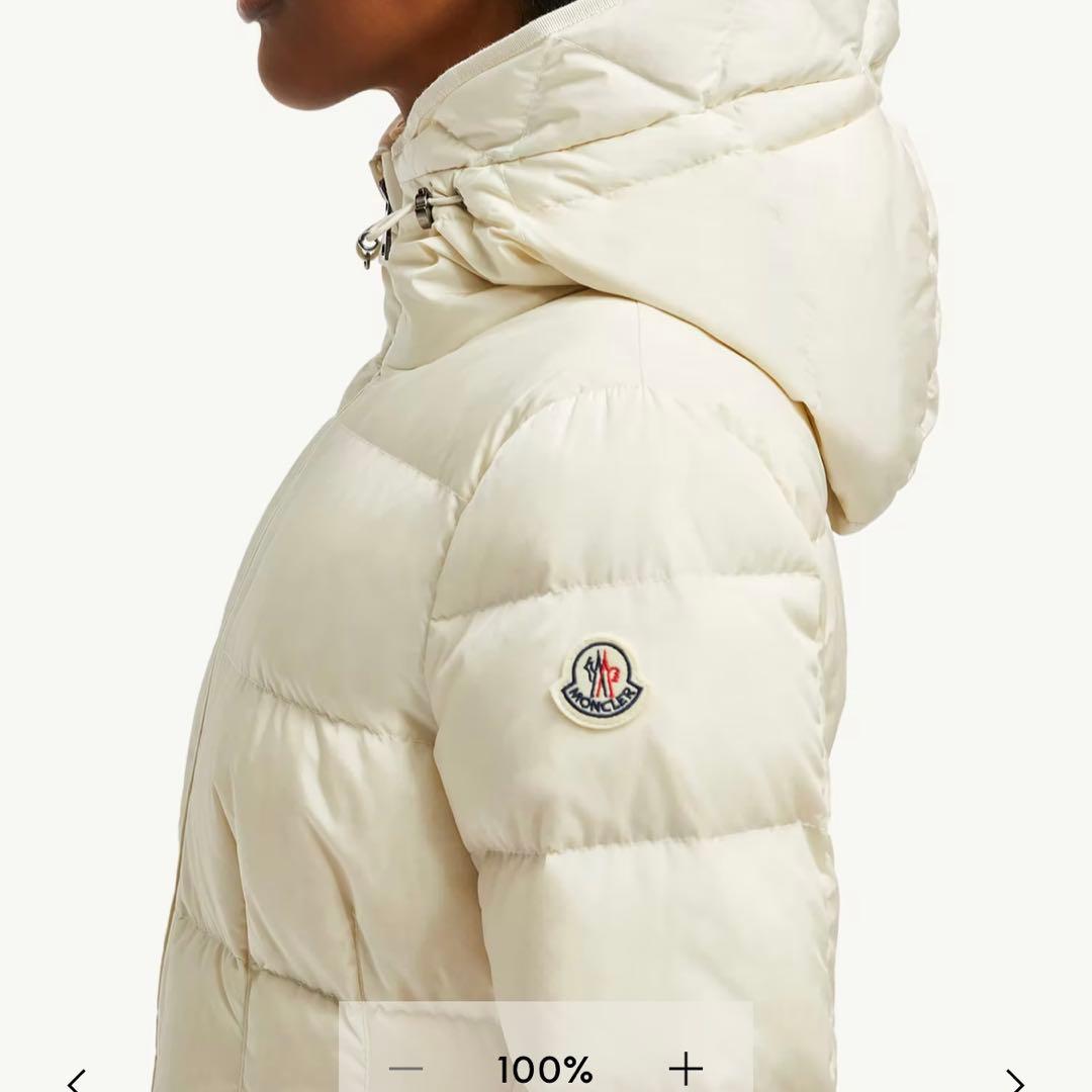 れいれい　モンクレール ダウンジャケット　Avoce