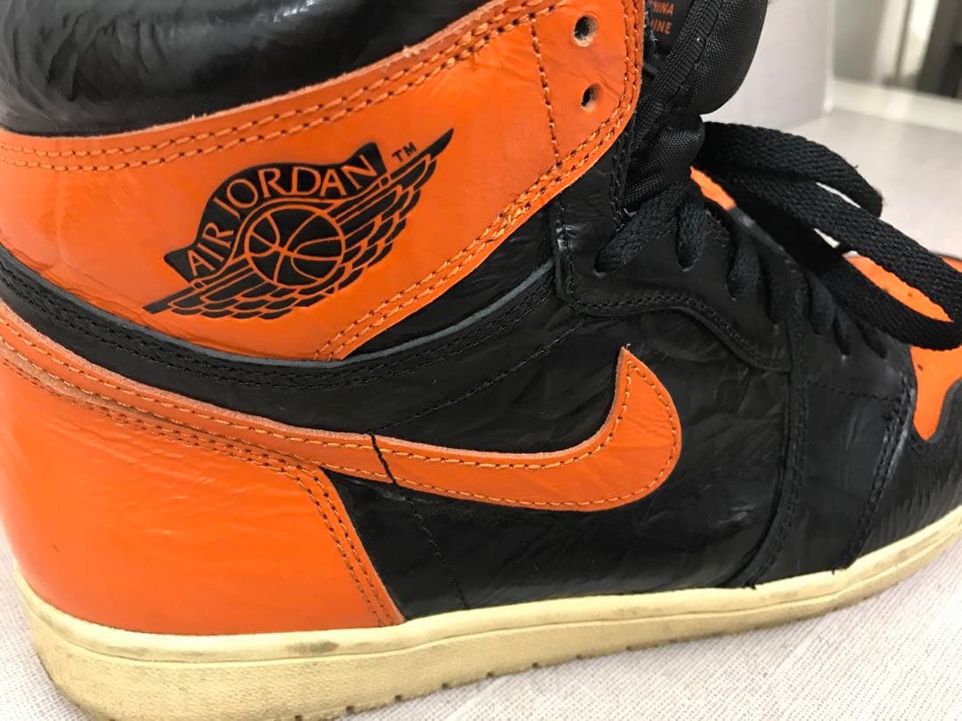 靴 AIR JORDAN 1 RETRO HIGH OG 555088-028