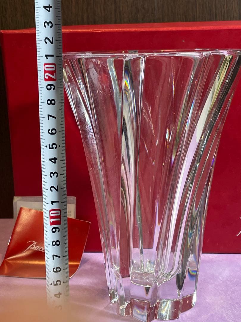 yoshi 　　　　　　　クリスタル バカラ花瓶