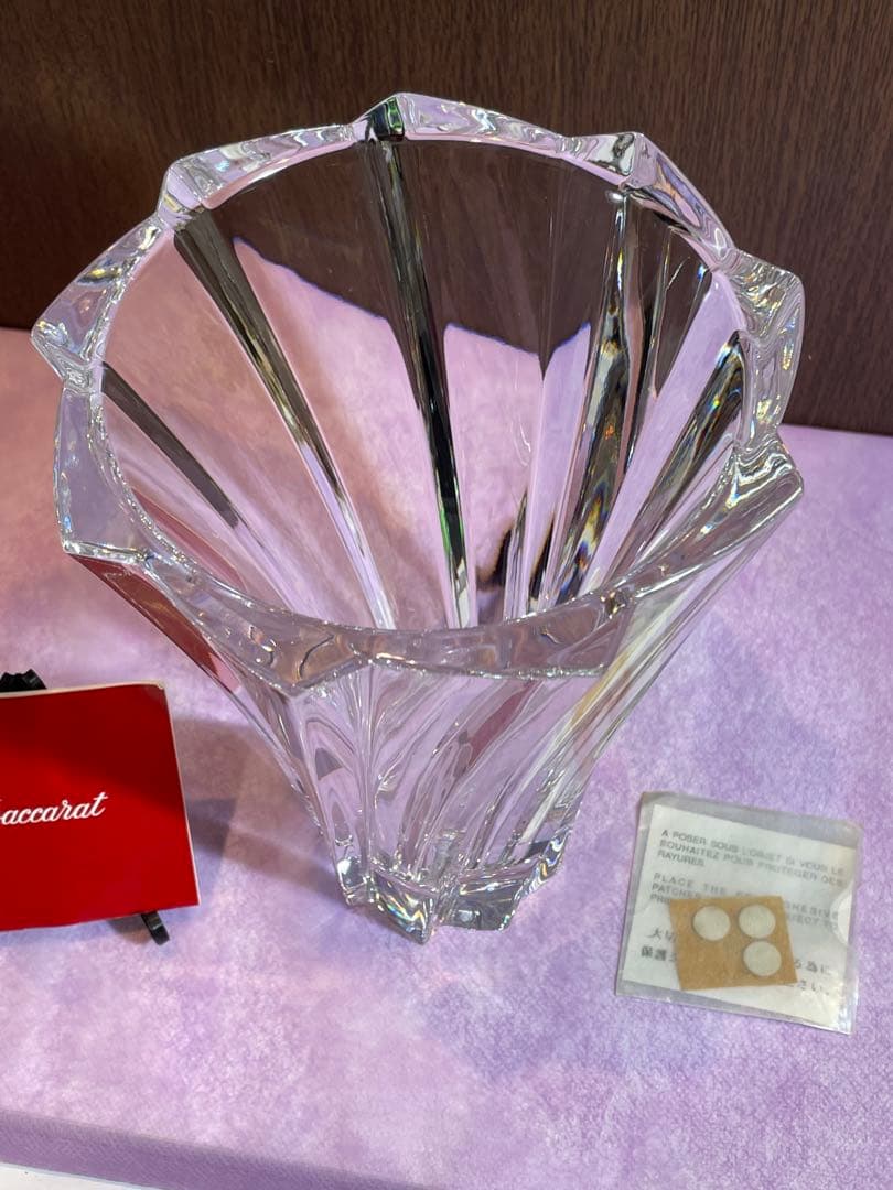 yoshi 　　　　　　　クリスタル バカラ花瓶