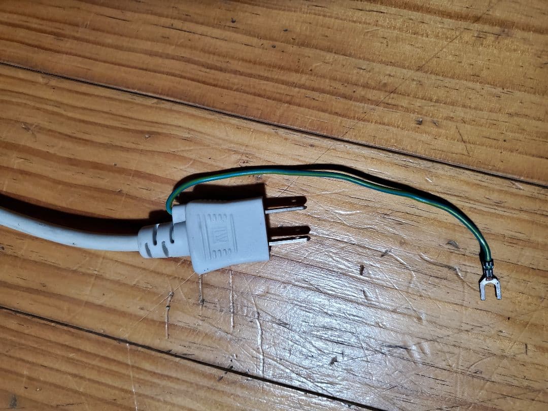 apple　PC【 電源ケーブル　マウス　キーボード】