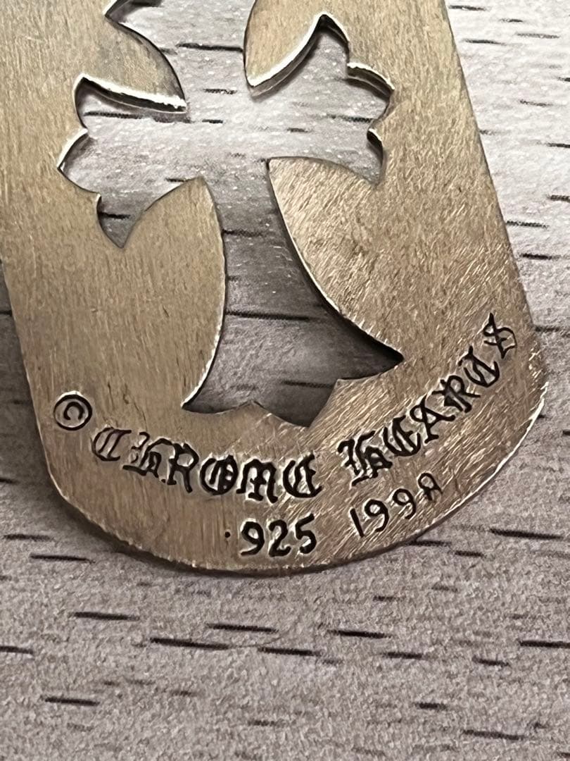 【年末までの特価】CHROME HEARTS 925シルバークロスドックタグ