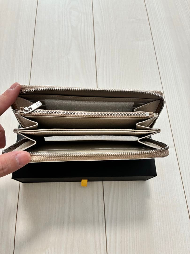 ReZARDヒマラヤクロコ長財布