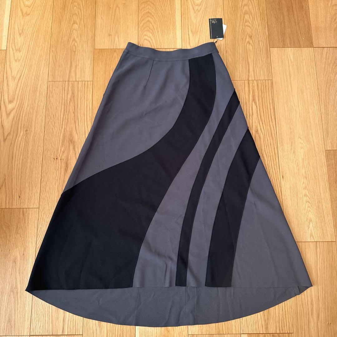 【新品未使用タグ付き】Aga スコットクラブパネルデザインヘムラインスカート М
