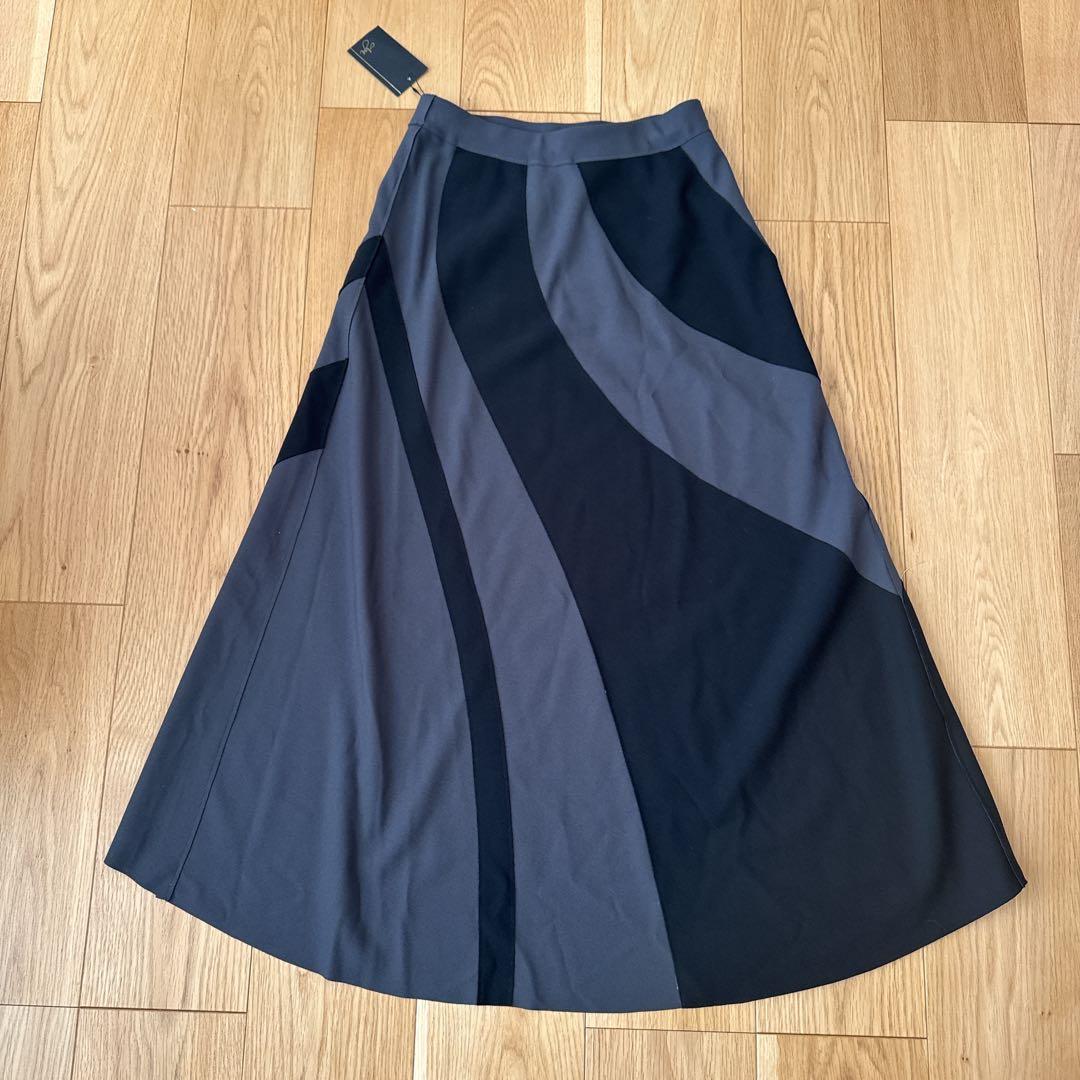 【新品未使用タグ付き】Aga スコットクラブパネルデザインヘムラインスカート М