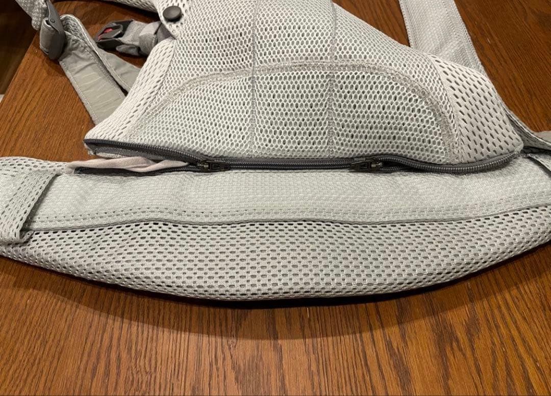 ベビービョルン BabyBjorn ハーモニー　シルバー　だっこ紐