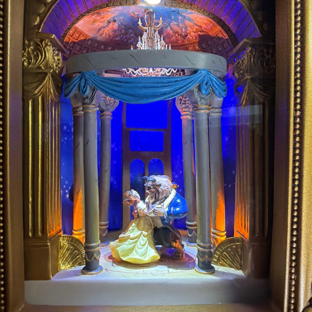 光る美女と野獣 フィギュア