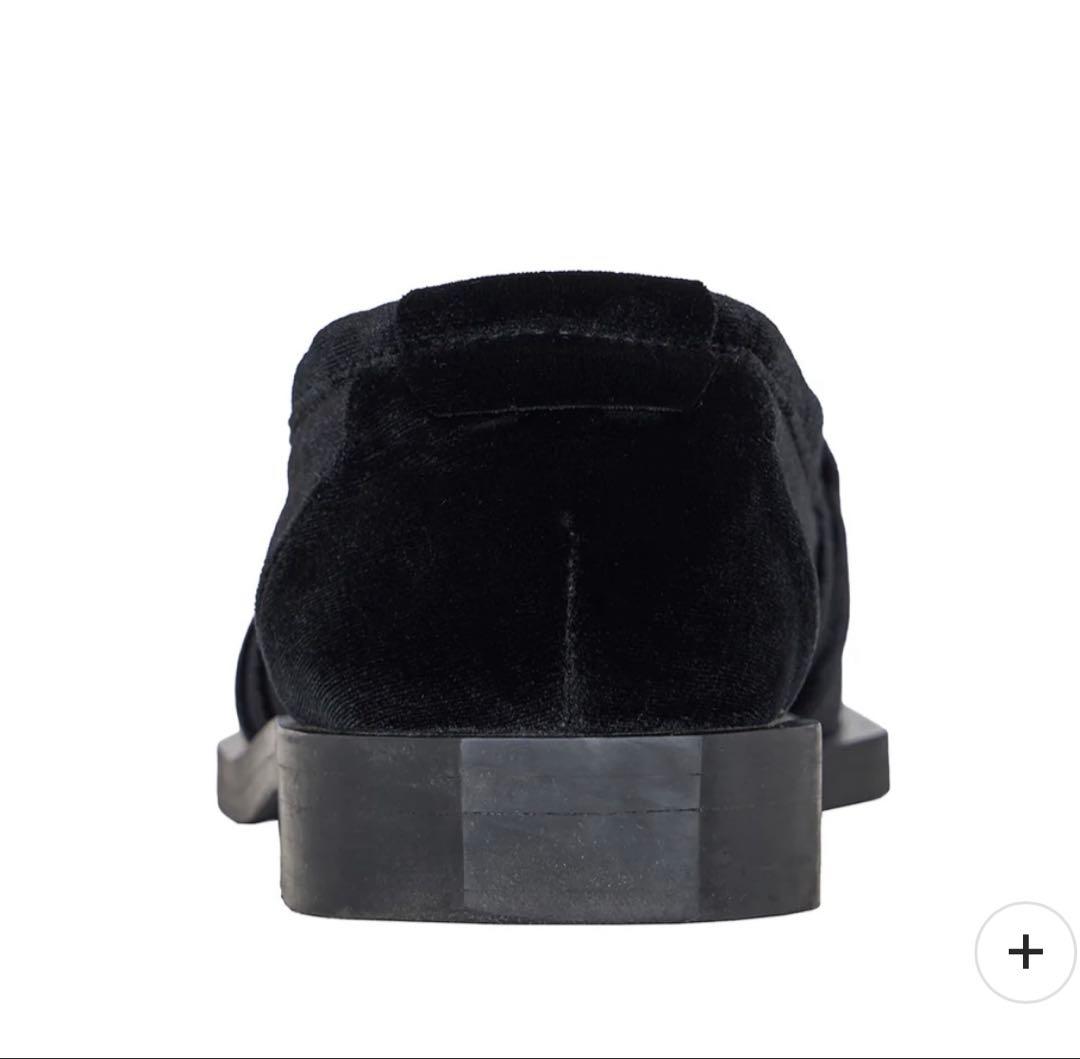 アメリUND ANGULAR SOLE TASSEL LOAFERブラックL