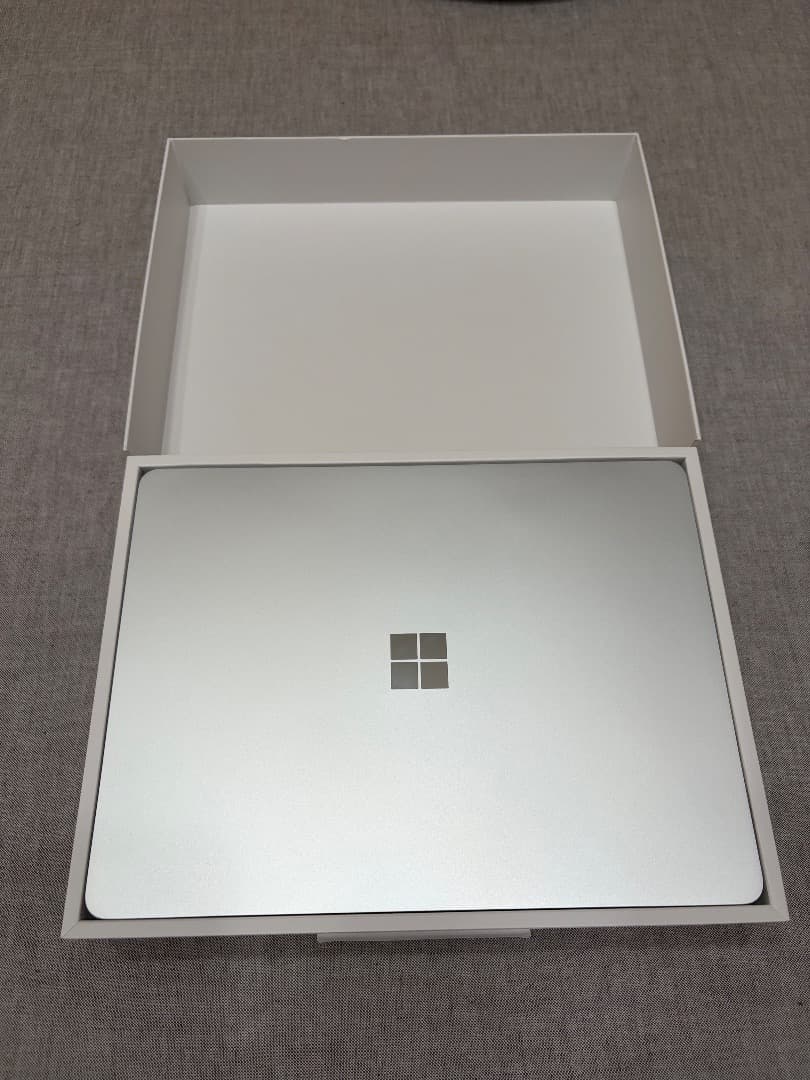 【新古品】Surface Laptop 13インチ 16GB 512GB