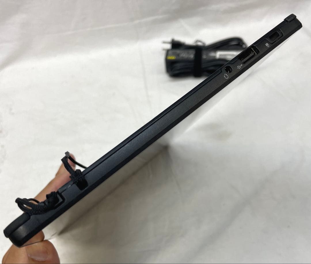 ARROWS Tab Q739/AE Core i3 第8世代 美品　#3