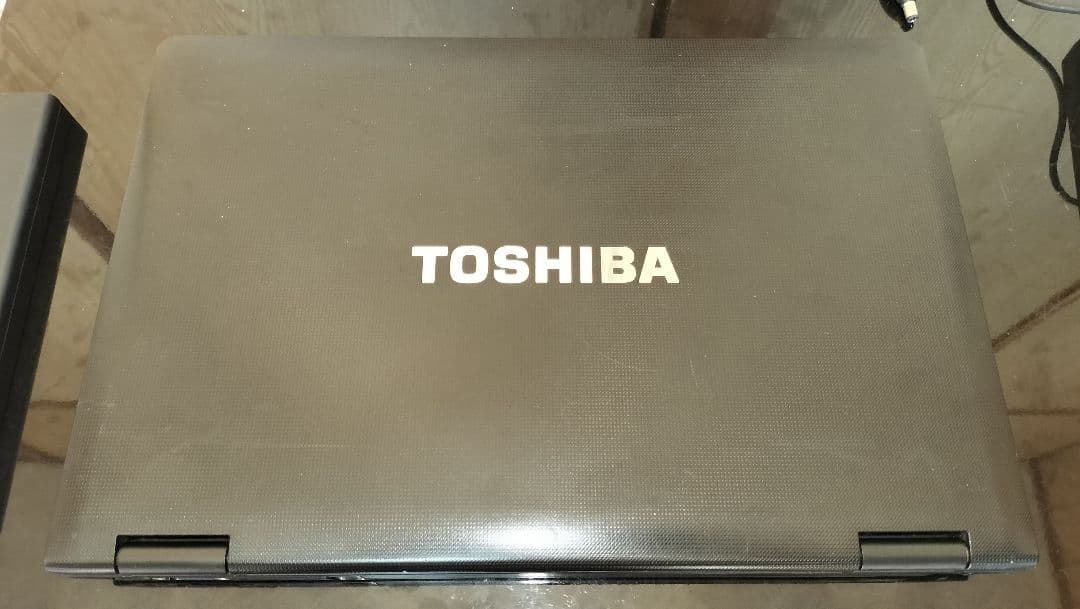 【ノートPC】TOSHIBA B552/H (おまけ:ペンタブ付)