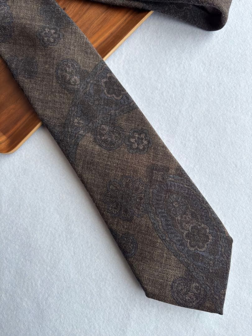 〔試着のみ〕フマガッリ ビームスエフ ネクタイ ペイズリー