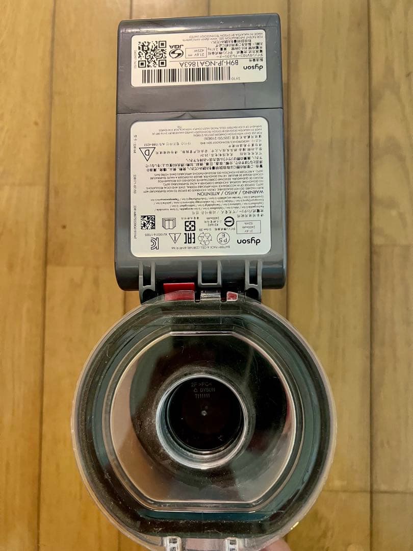 美品 Dyson ダイソン V8 fluffy extra SV10 分解洗浄