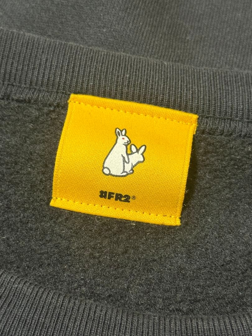 FR2 Fxxking Rabbits NO SMOKING スウェットシャツ