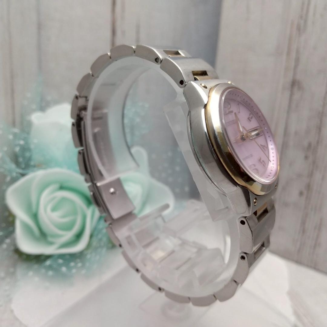 稼働品 ウィッカ カレンダー機能付き 腕時計 ソーラー式 レディース