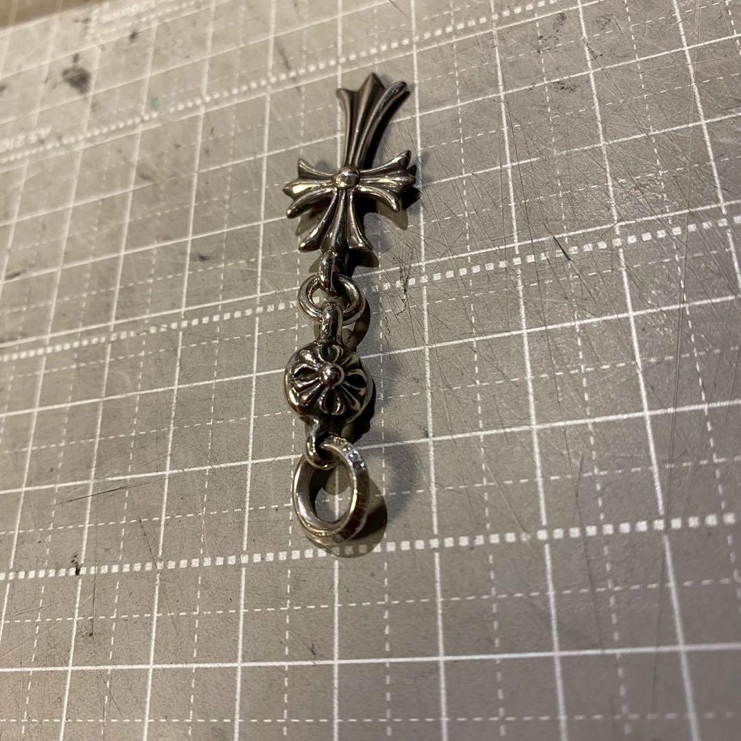 クロムハーツ 1ボールタイニーCHクロスチャーム