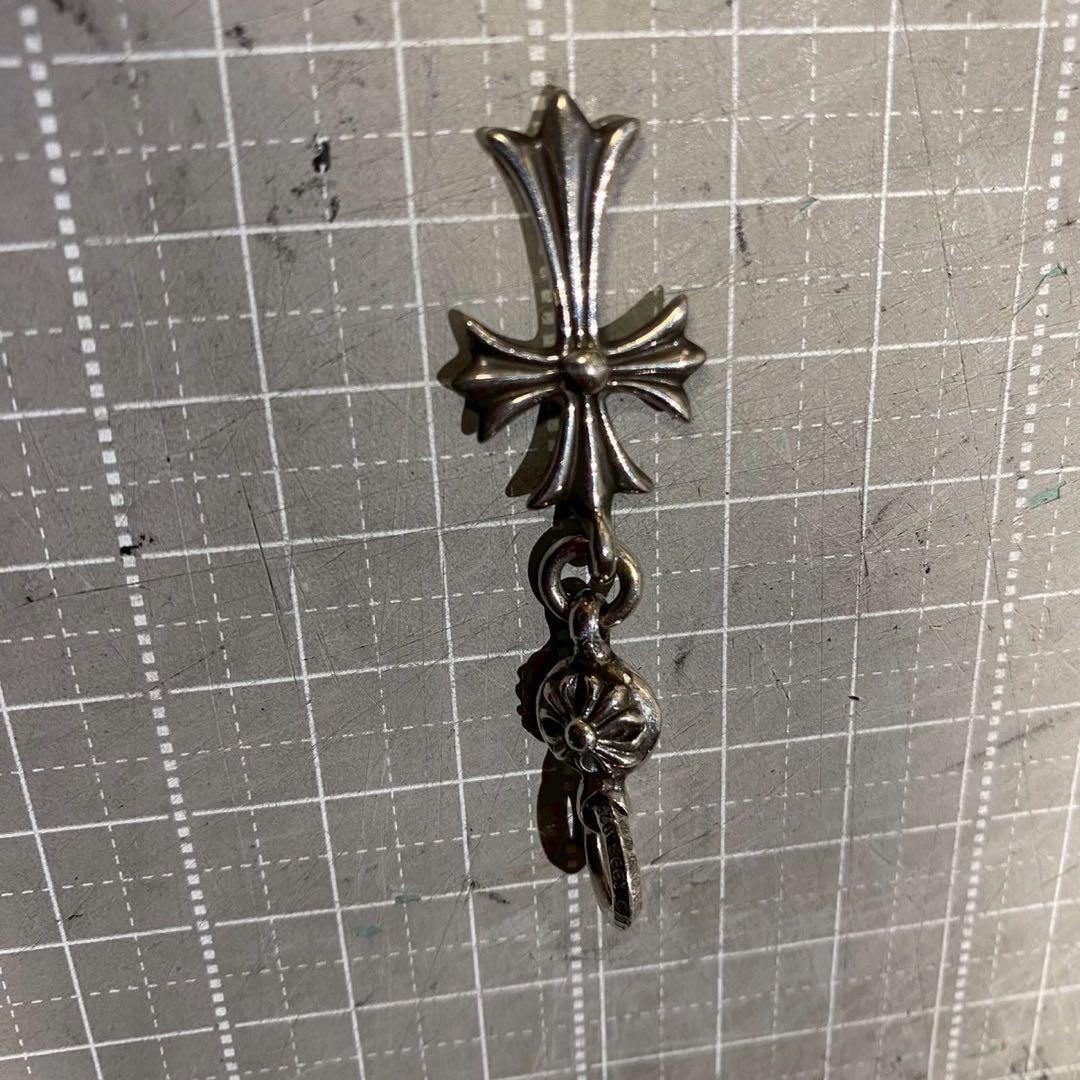 クロムハーツ 1ボールタイニーCHクロスチャーム