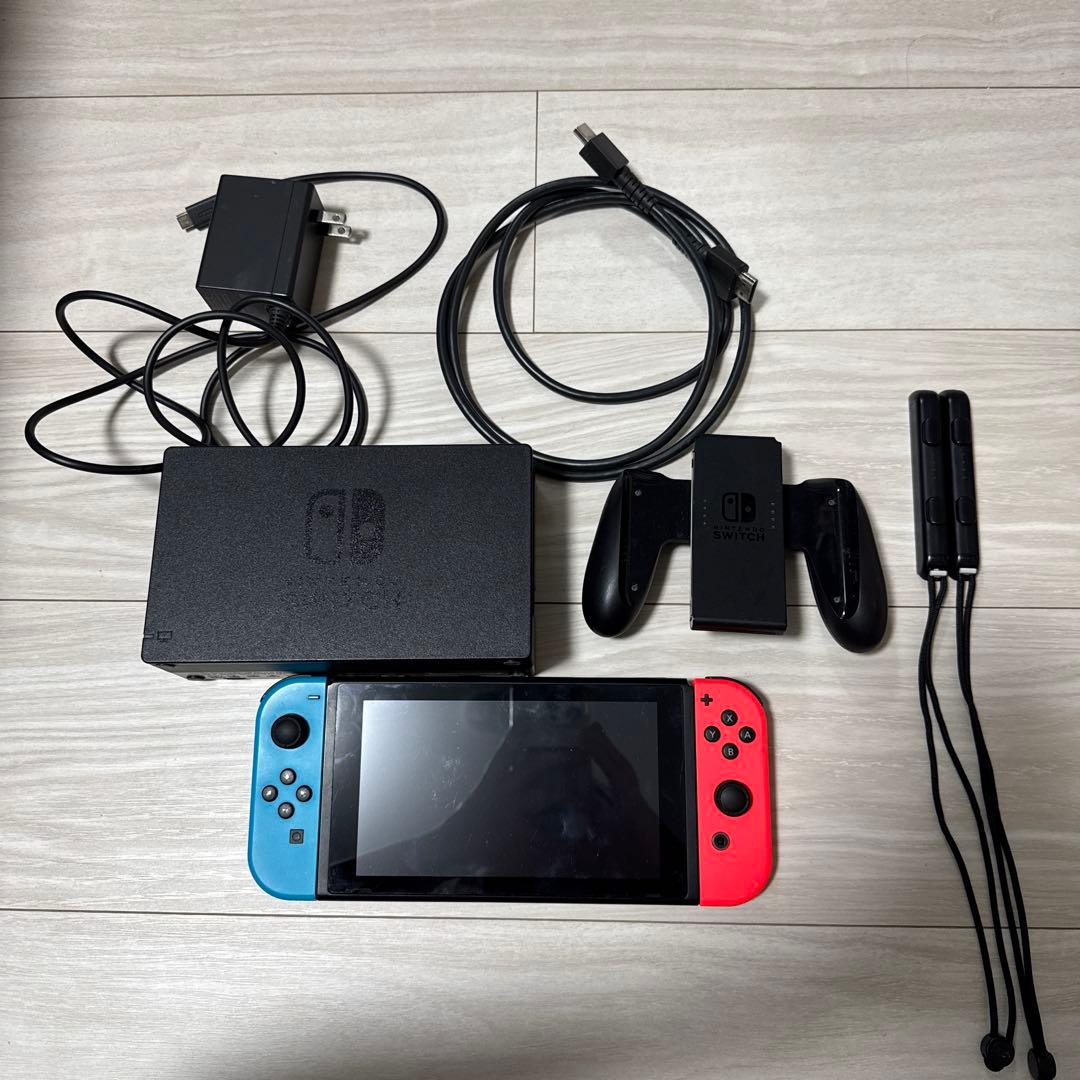 み*−様 Nintendo Switch本体•付属品あり　箱無し