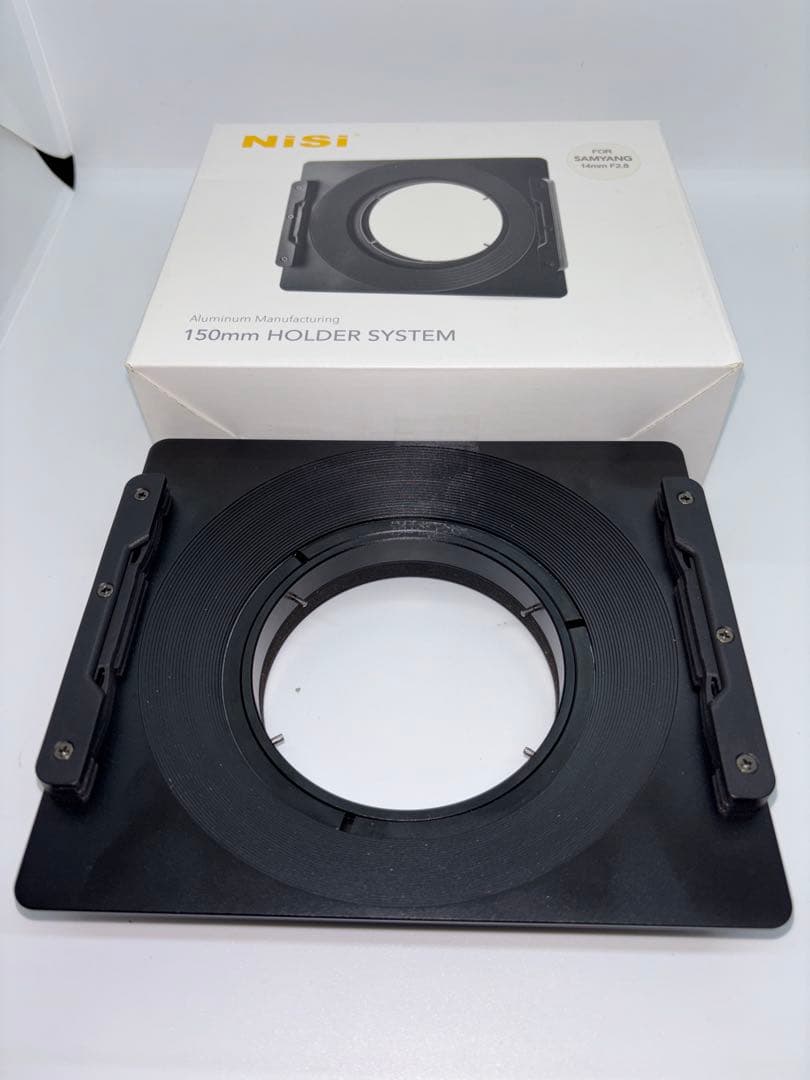 サムヤン 14mm F2.8 ED AS IF と角型フィルターホルダーセット