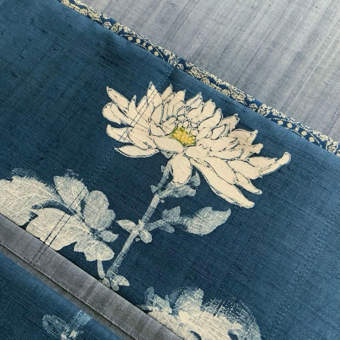 A4サイズ対応　紬帯　白菊の花　リメイク　江戸打紐ハンドルバッグ
