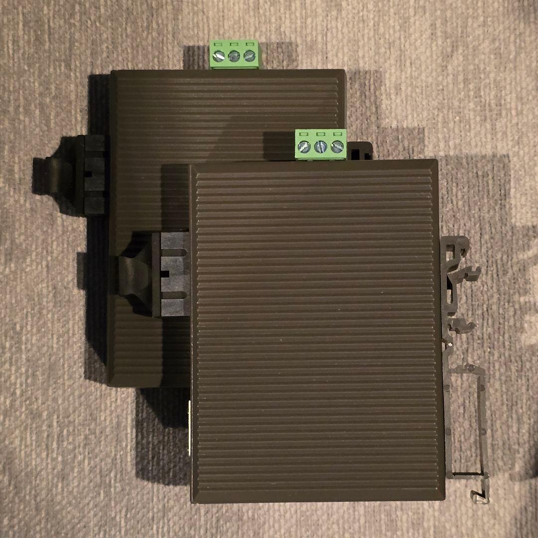 動作確認済　MOXA　IMC-21-S-SC 　光ファイバメディアコンバータ