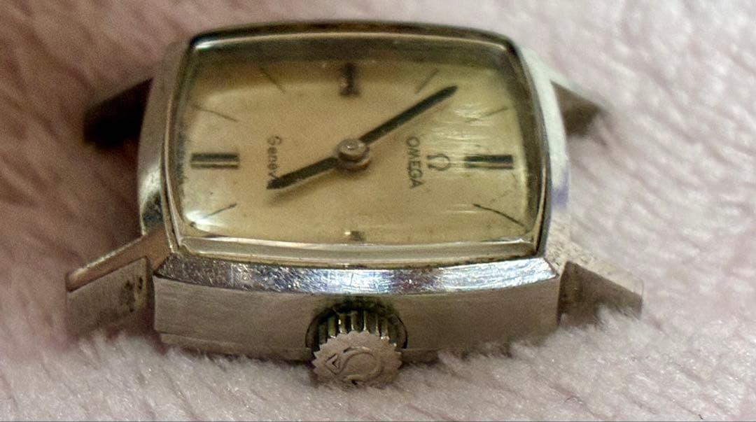 今だけ！OMEGA Geneve 手巻き時計 スクエア　ヴィンテージ　Watch