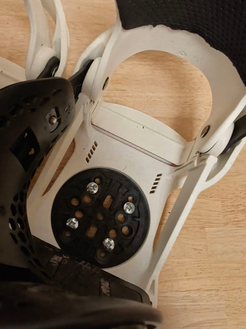 CLEW スノーボードビンディング Mサイズ